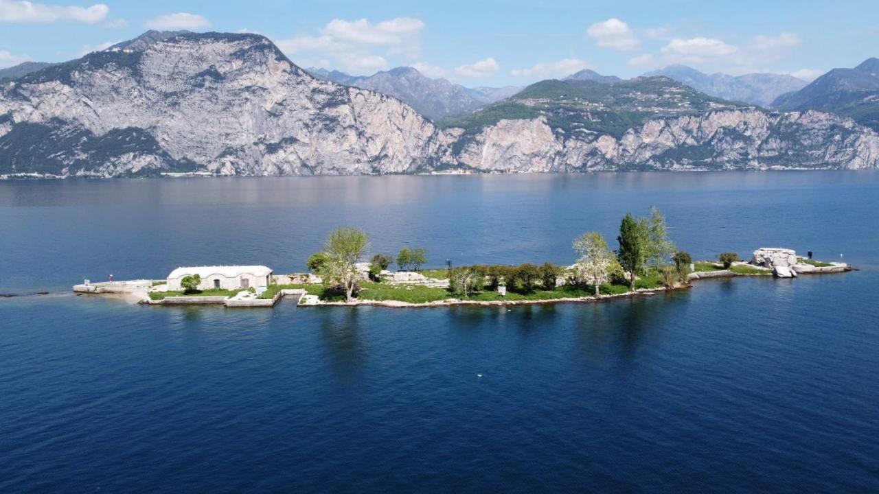 Albergo Casa Este Brenzone sul Garda Exterior photo