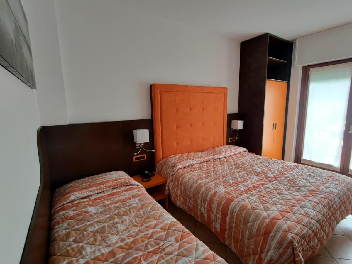Albergo Casa Este Brenzone sul Garda Exterior photo